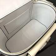 Valentino Garavani Leather Locò Vanity Case White 16.5x10x7.5cm - 6