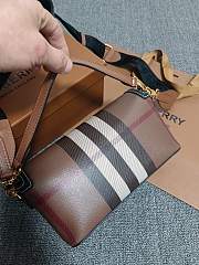 Burberry Top Handle Note Bag Dark Brown 24 x 8 x 14 cm - 5