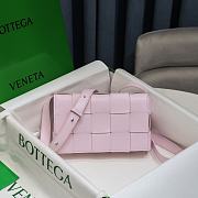 Bottega Veneta Intrecciato Leather Crossbody Bag In Light Pink 23x15x5cm - 1