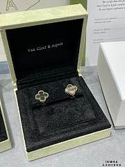 Van Cleef & ArPels Earrings 01 - 4