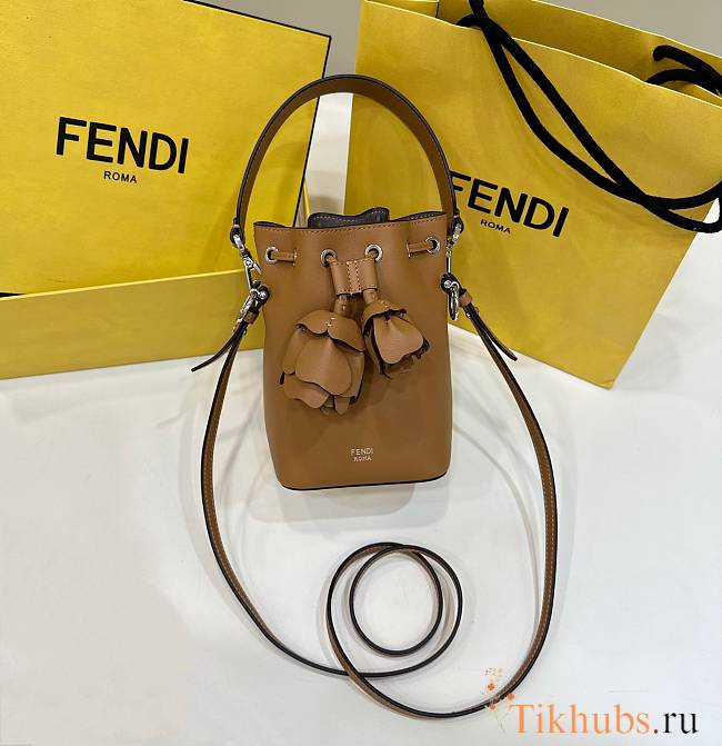 Fendi Mon Tresor Tan Leather Mini-bag 3D Roses 18x12x10cm - 1