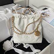 Chanel 22 Mini Handbag White Caviar Gold 20 × 19 × 6 cm - 1