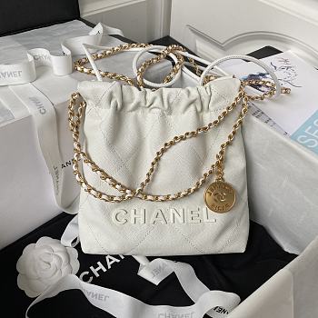 Chanel 22 Mini Handbag White Caviar Gold 20 × 19 × 6 cm