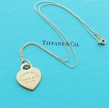 Tiffany & Co Heart Tag Pendant Necklace Gold