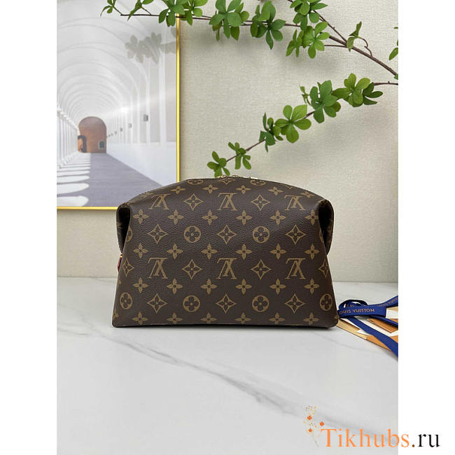 Louis Vuitton LV Cosmetic GM Pouch 27 x 18 x 9 cm - 1