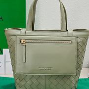 Bottega Veneta Small Flip Flap Green 23x18.5x15cm - 3