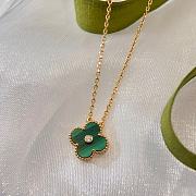 Van Cleef & ArPels Green Necklace - 2