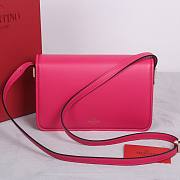 Valentino Garavani Shoulder Letter Bag Pink 24x15.5x7cm - 5