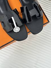 Hermes Oran Patent Black Slipper - 3