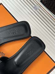 Hermes Oran Patent Black Slipper - 2