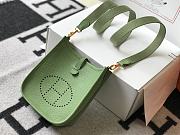 Hermes Mini Evelyne Bag Green Crossbody 18cm - 4