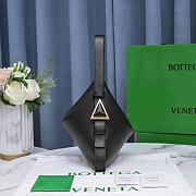 Bottega Veneta Cradle Medium Bag Black 30x23x16cm - 2