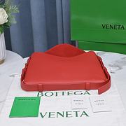 Bottega Veneta Cradle Medium Bag Red 30x23x16cm - 4