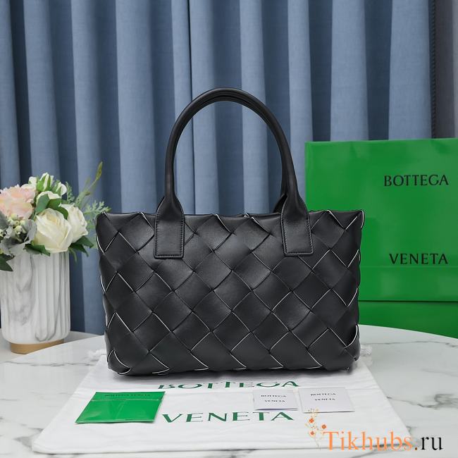 Bottega Veneta Cabat Black Small Intrecciato Tote Bag 33x23x12cm - 1