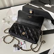 Chanel Flap Bag Top Handle Black Lambskin 17x9.5x4cm - 4