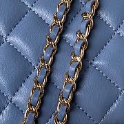 Chanel Flap Bag Top Handle Blue Lambskin 17x9.5x4cm - 2