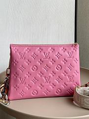 Louis Vuitton LV Coussin PM Bag Pink 26 x 20 x 12 cm - 3