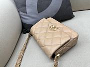 Chanel 23k Flap Bag Beige Gold 13.5x20.5x5cm - 3