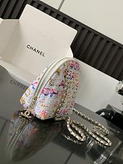 Chanel Sequins White Bag 16x7x16cm - 2