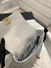 Chanel 19 Flap Bag Grey Gold 26cm - 4
