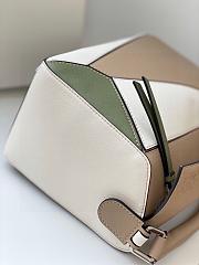 Loewe Beige ‘Puzzle’ Shoulder Bag 29x12x19cm - 4