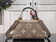 Louis Vuitton LV Madeleine BB Monogram S-lock Beige 24x17x8.5cm - 3