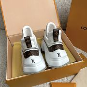 Louis Vuitton LV Archlight 2.0 Platform Sneaker  - 4