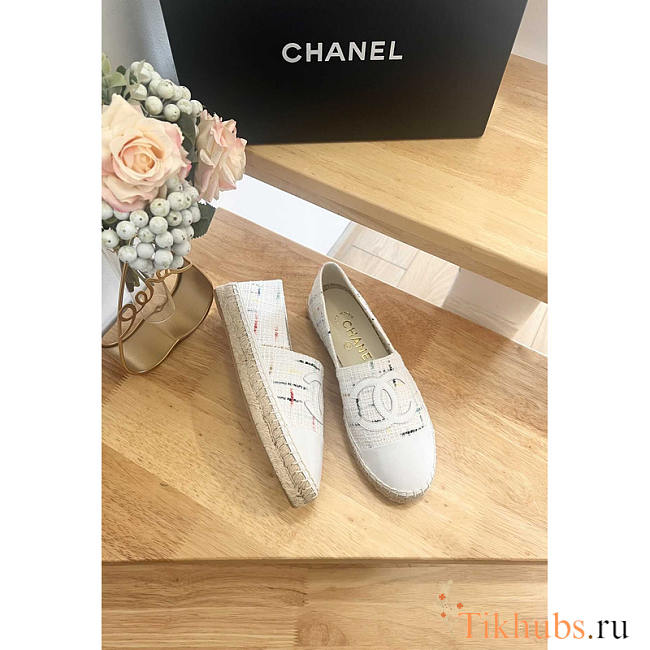 Chanel Espadrilles Glittered Cotton Tweed & Lambskin White - 1