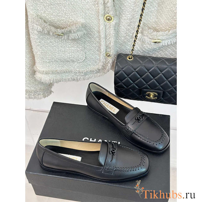 Chanel Moccasins Calfskin Loafers Black - 1