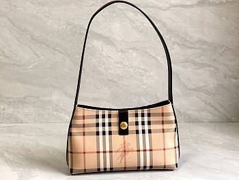 Burberry Vintage Shoulder Bag 26x7x16cm