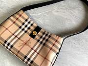 Burberry Vintage Shoulder Bag 26x7x16cm - 2