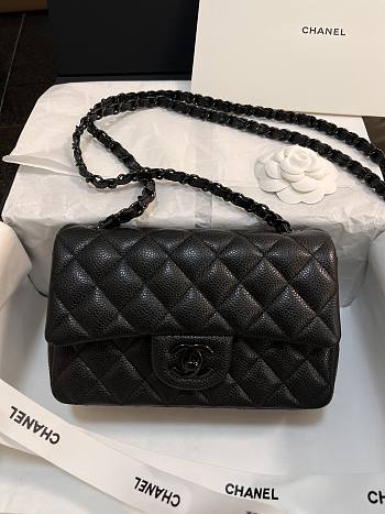 Chanel Small Flap Bag Black Caviar Black HW 20cm