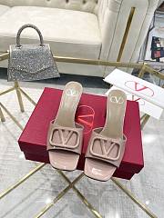 Valentino Garavani Vlogo Signature Patent Pink Heels 6cm - 4