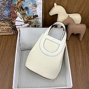 Hermes In The Loop White Bag 18cm - 2