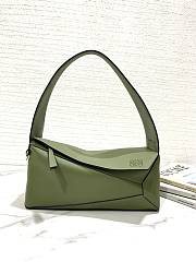 Loewe Puzzle Hobo Bag Green 29x12x10cm - 1