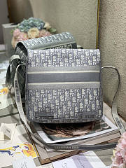 Dior Medium Diorcamp Bag Grey Oblique 29 x 22 x 12 cm  - 6