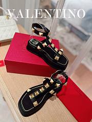 Valentino Roman Stud Calfskin Flatform Sandal Black - 3