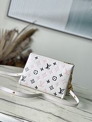 Louis Vuitton LV Coussin BB White Pink Black 20x16x7cm - 5