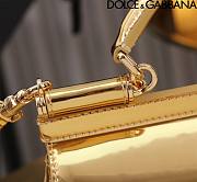 Dolce & Gabbana Gold Small Sicily Handbag Patent 18cm - 5