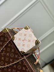 Louis Vuitton LV Vanity Case White 11.5cm - 4