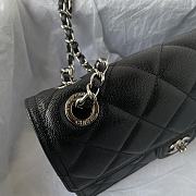 Chanel Flap Bag Black Caviar 25x17x6.5cm - 6