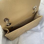 Chanel Flap Bag Beige Caviar 25x17x6.5cm - 2