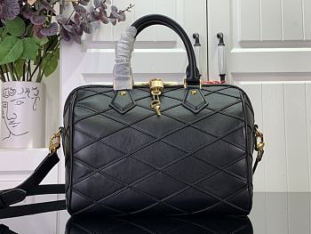 Louis Vuitton LV Speedy Bandoulière Bag 25 Black 25 x 19 x 15 cm