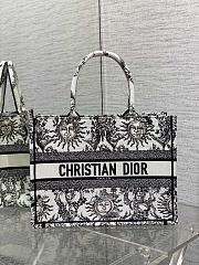 Dior Medium Book Tote White Black Toile De Jouy Soleil 36cm - 1