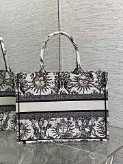 Dior Medium Book Tote White Black Toile De Jouy Soleil 36cm - 4