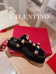 Valentino Roman Stud Platform Black Slides - 5
