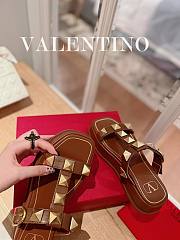 Valentino Roman Stud Platform Brown Slides - 4