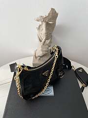 Prada Re-Edition 2005 Leather Bag Black 22x18x6cm - 3