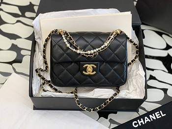 Chanel Flap Bag Black Lambskin Gold 20cm