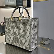 Fendi Medium Sunshine Grey Bag 35x31x17cm - 2